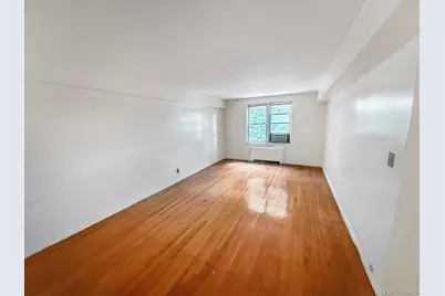 1111 Midland Avenue #5J, Bronxville, NY 10708 - Photo 2