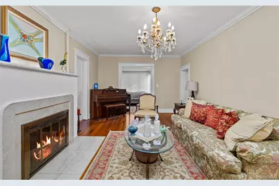 4 Malverne Avenue, Malverne, NY 11565 - Photo 8