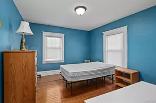 4 Malverne Ave, Malverne, NY 11565 - Photo 16