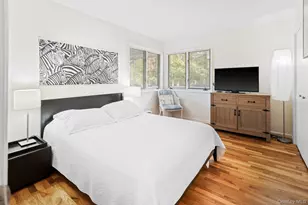 4 Evelyn Ct, Westhampton, NY 11978 - Photo 16