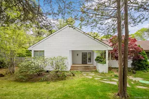 4 Evelyn Ct, Westhampton, NY 11978 - Photo 2