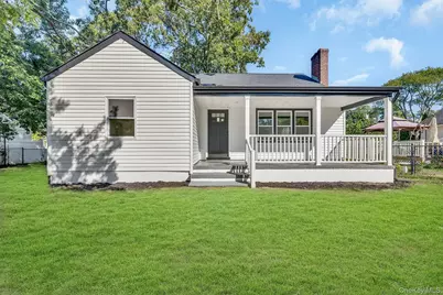 46 N Ocean Avenue, Islip, NY 11751 - Photo 4