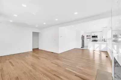 46 N Ocean Avenue, Islip, NY 11751 - Photo 14