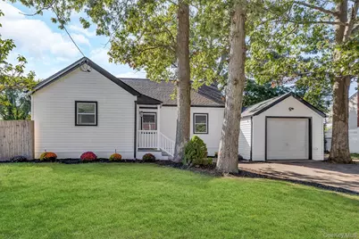 46 N Ocean Avenue, Islip, NY 11751 - Photo 1