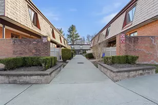 10 Heritage Dr, New City, NY 10956 - Photo 32