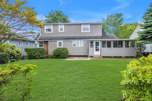 21 Farragut Rd, Old Bethpage, NY 11804 - Photo 20