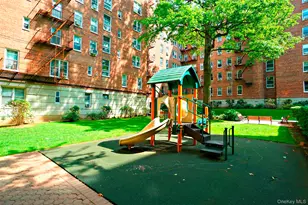 72-81 113th St, Forest Hills, NY 11375 - Photo 16