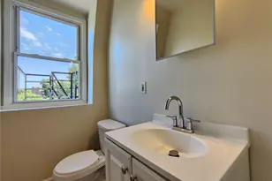 219 Mill St, Poughkeepsie, NY 12601 - Photo 12