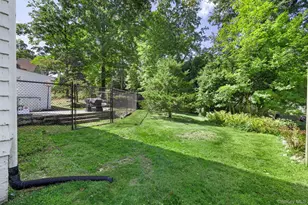 47 Timberline Dr, Poughkeepsie, NY 12603 - Photo 34