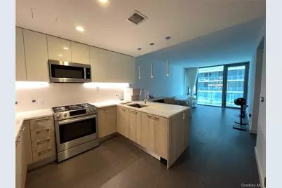 131-05 40th Road #15M, Flushing, NY 11354 - Photo 14