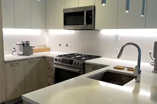 13105 40th Rd, Flushing, NY 11354 - Photo 12