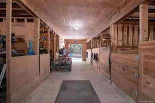 168 Brookfield Ave, Center Moriches, NY 11934 - Photo 14