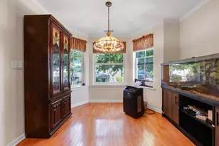 37 Harbor Pointe Dr, Haverstraw, NY 10927 - Photo 6