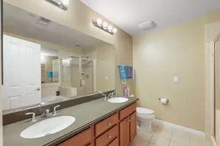 37 Harbor Pointe Dr, Haverstraw, NY 10927 - Photo 18