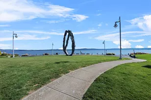 37 Harbor Pointe Dr, Haverstraw, NY 10927 - Photo 22