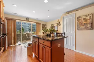 37 Harbor Pointe Dr, Haverstraw, NY 10927 - Photo 12