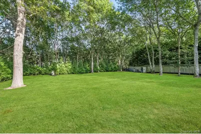 22 West Gate Road, Wainscott, NY 11937 - Photo 40