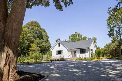 1260 Main Road, Jamesport, NY 11901 - Photo 8