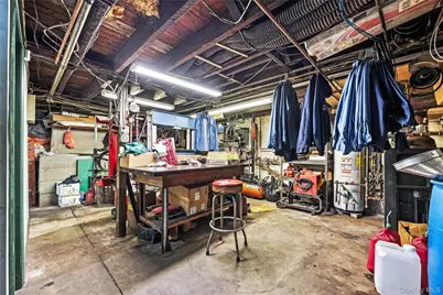 120 S 2nd Street, New Hyde Park, NY 11040 - Photo 14