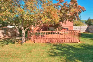 35 Guernsey Dr, New Windsor, NY 12553 - Photo 4