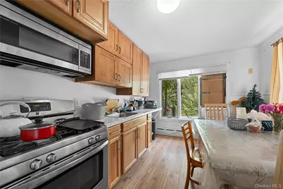 16 Edwards Avenue, Calverton, NY 11933 - Photo 14