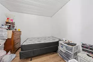 16 Edwards Ave, Calverton, NY 11933 - Photo 16