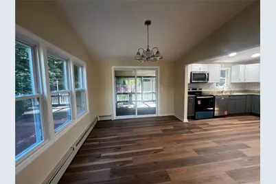 112 Greenwood Drive, Beacon, NY 12508 - Photo 6