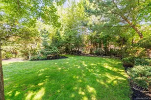 34 St Thomas Pl, Malverne, NY 11565 - Photo 28