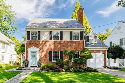 34 Saint Thomas Place, Malverne, NY 11565 - Photo 1