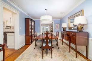 34 St Thomas Pl, Malverne, NY 11565 - Photo 16