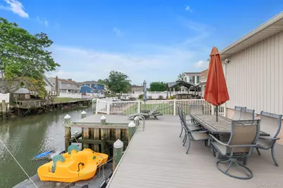 1130 Hayes Place, Baldwin, NY 11510 - Photo 22