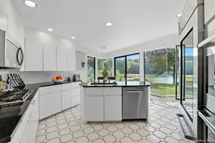 67 Banksville Rd, Armonk, NY 10504 - Photo 16