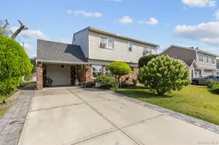 35 Lowland Rd, Levittown, NY 11756 - Photo 2