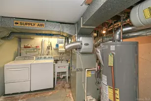 4 Cranford Rd, Plainview, NY 11803 - Photo 16