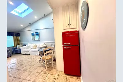 231 Dune Road #905, Westhampton Beach, NY 11978 - Photo 4