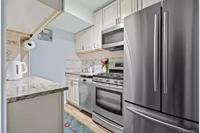 30 E Hartsdale Avenue #5L, Hartsdale, NY 10530 - Photo 12