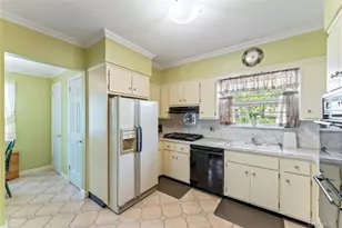 29-14 162nd St, Flushing, NY 11358 - Photo 10