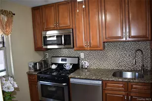 26 Dehaven Dr, Yonkers, NY 10703 - Photo 6