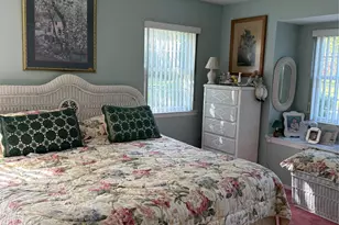 1209 Sara Cir, Port Jefferson Station, NY 11776 - Photo 6