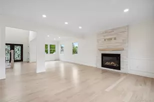 15 Lorraine St, Syosset, NY 11791 - Photo 12