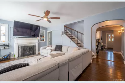 1020 Henhawk Road, Baldwin, NY 11510 - Photo 14