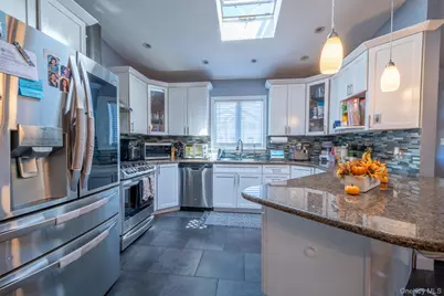 1020 Henhawk Road, Baldwin, NY 11510 - Photo 6