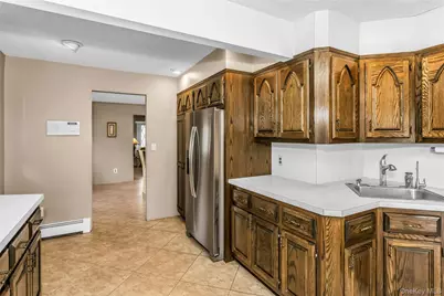 2479 Tonquin Street, East Meadow, NY 11554 - Photo 12