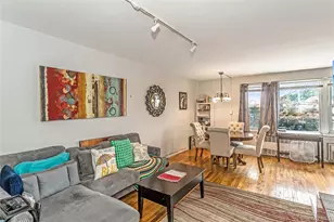 250 W Merrick Rd, Freeport, NY 11520 - Photo 4