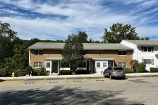 1840 Crompond Rd, Peekskill, NY 10566 - Photo 2