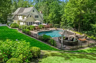 12 Parish Dr, Lattingtown, NY 11560 - Photo 6