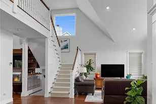 9 Fieldstone Ct, Greenlawn, NY 11740 - Photo 4