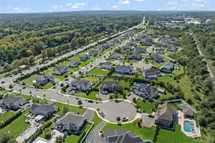 9 Fieldstone Ct, Greenlawn, NY 11740 - Photo 30