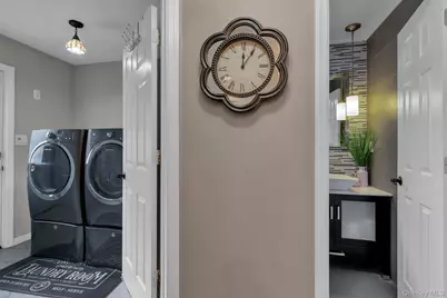 428 Greenbush Road N, Blauvelt, NY 10913 - Photo 20