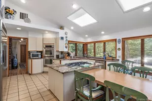 17 Treeview Dr, Melville, NY 11747 - Photo 8